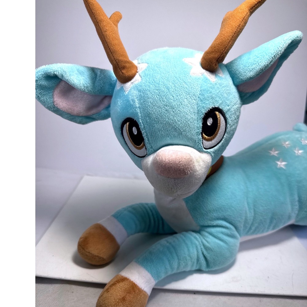 Macy's Tiptoe Reindeer Plush Toy Blue White Star Holiday Reindeer